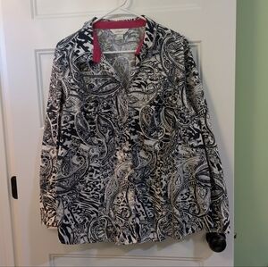 CJ Banks Black and White Paisley top